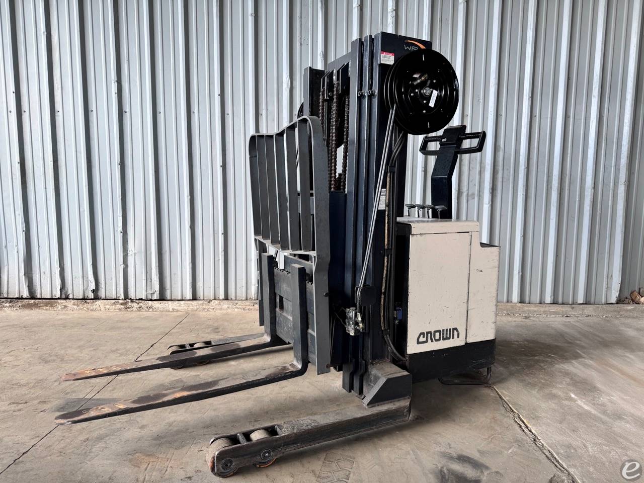 2007 Crown 30WRTT Electric Forklift - 123Forklift