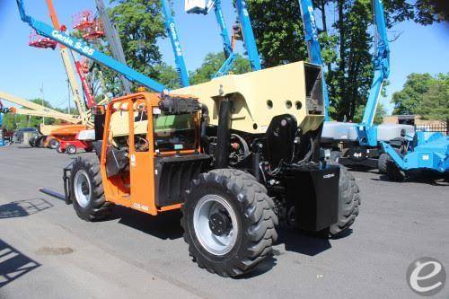2016 JLG G15-44A