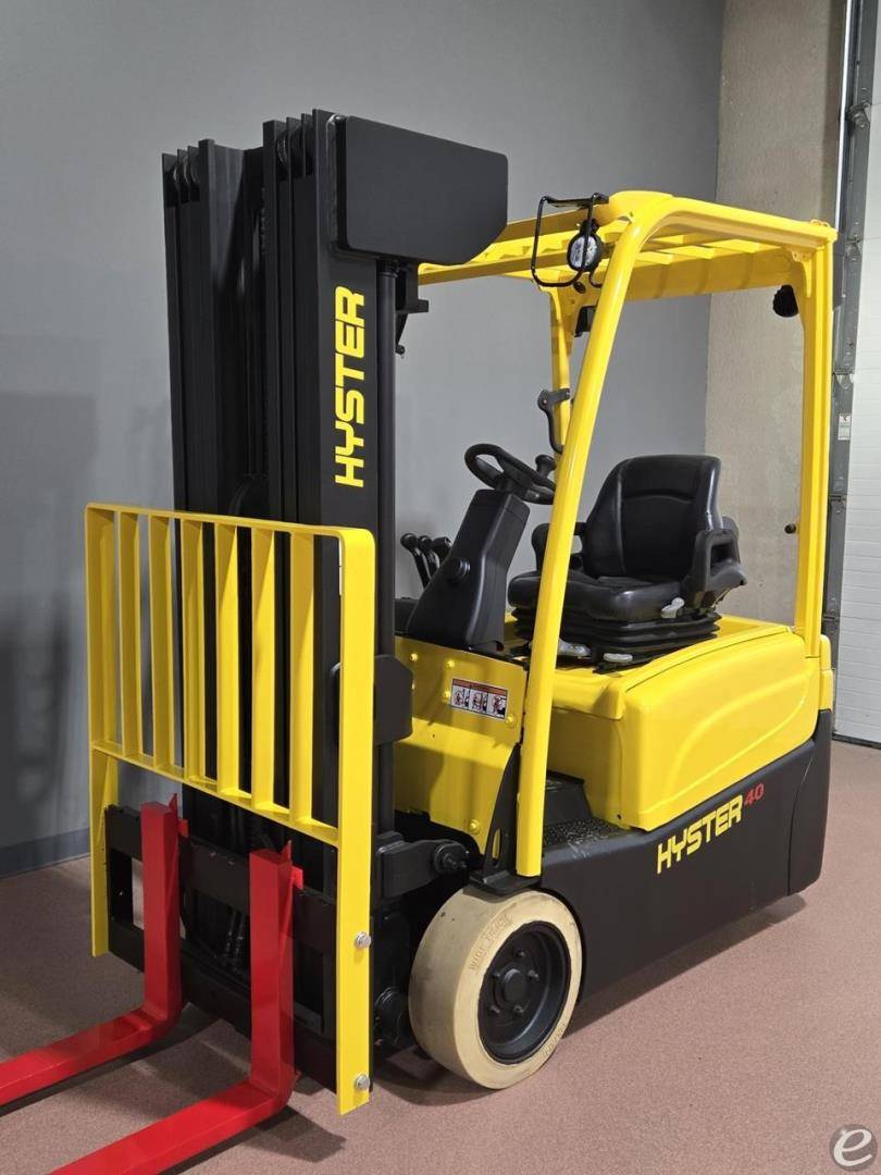 2017 Hyster J40XNT Electric Forklift - 123Forklift