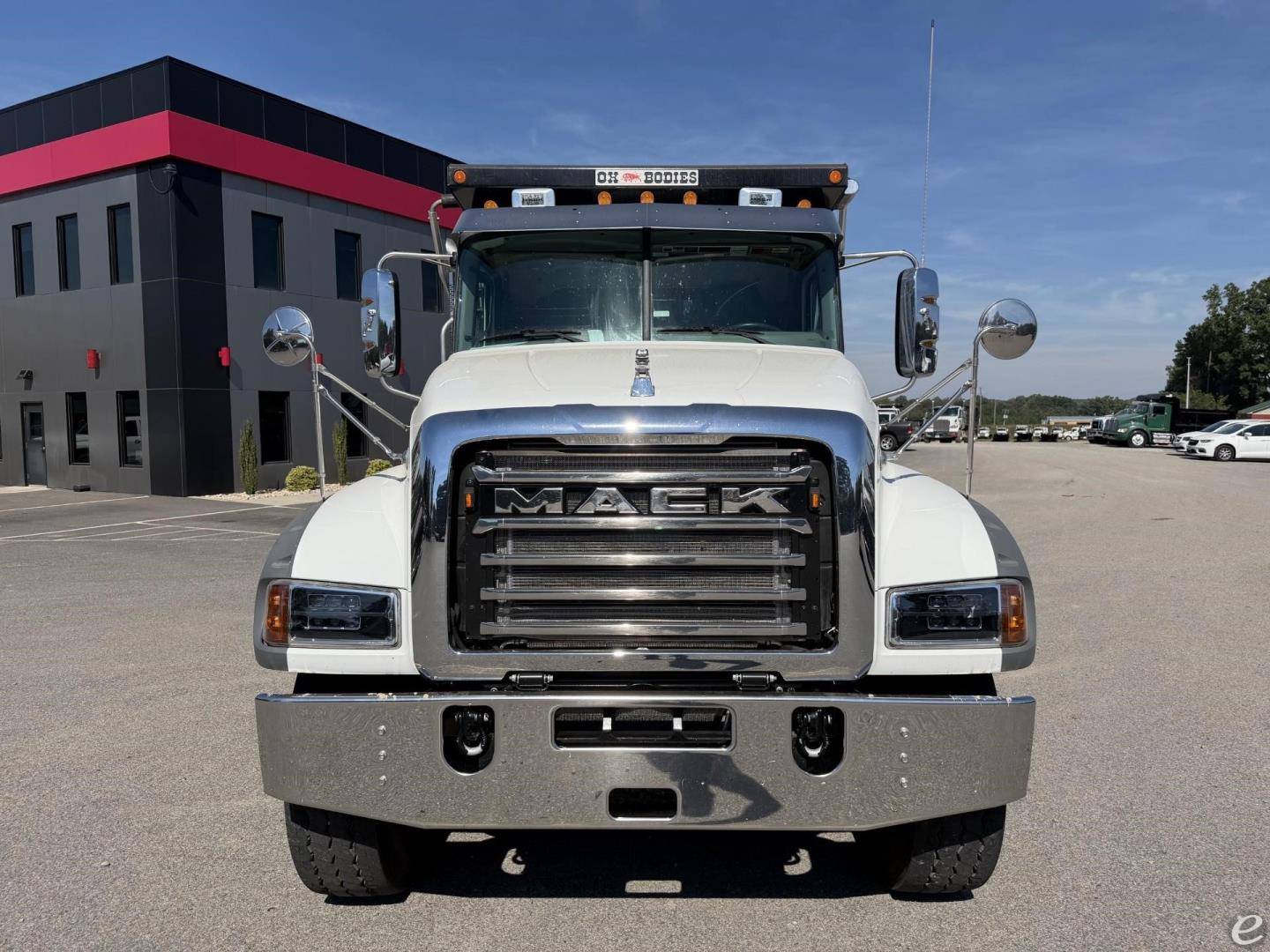 2025 Mack GRANITE 64FR