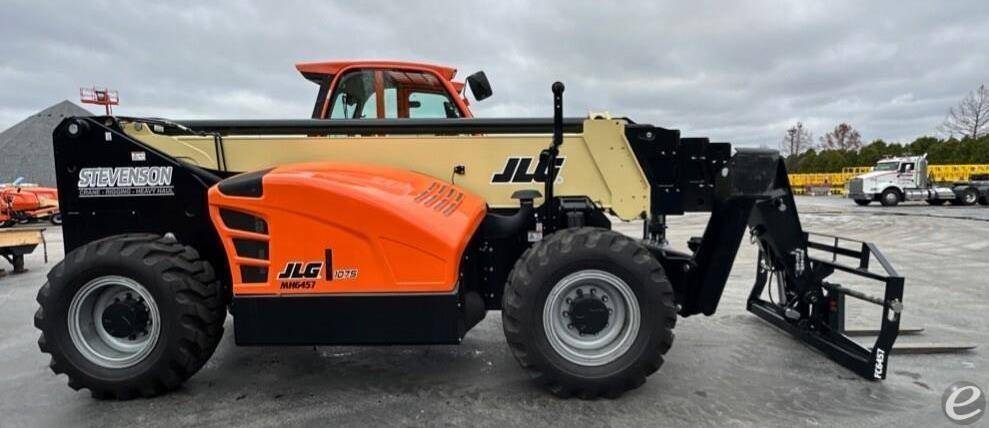 2026 JLG 1075