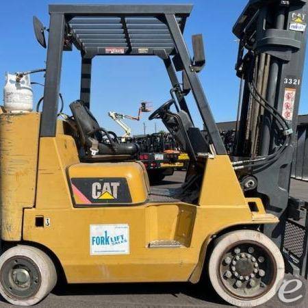 2015 Cat                           ...