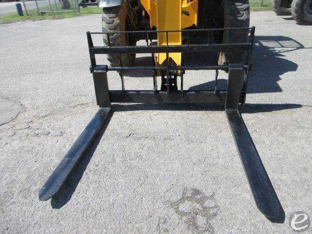 2015 JCB 507-42