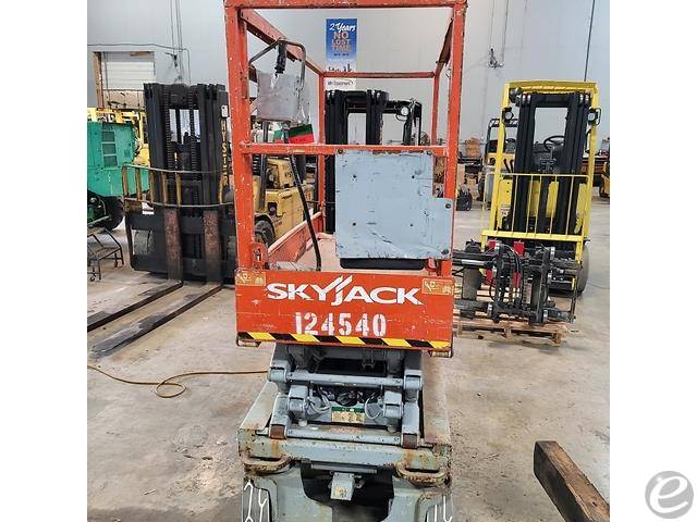 2015 Skyjack SJ-3219 Electric Scissor Lift - 123Forklift