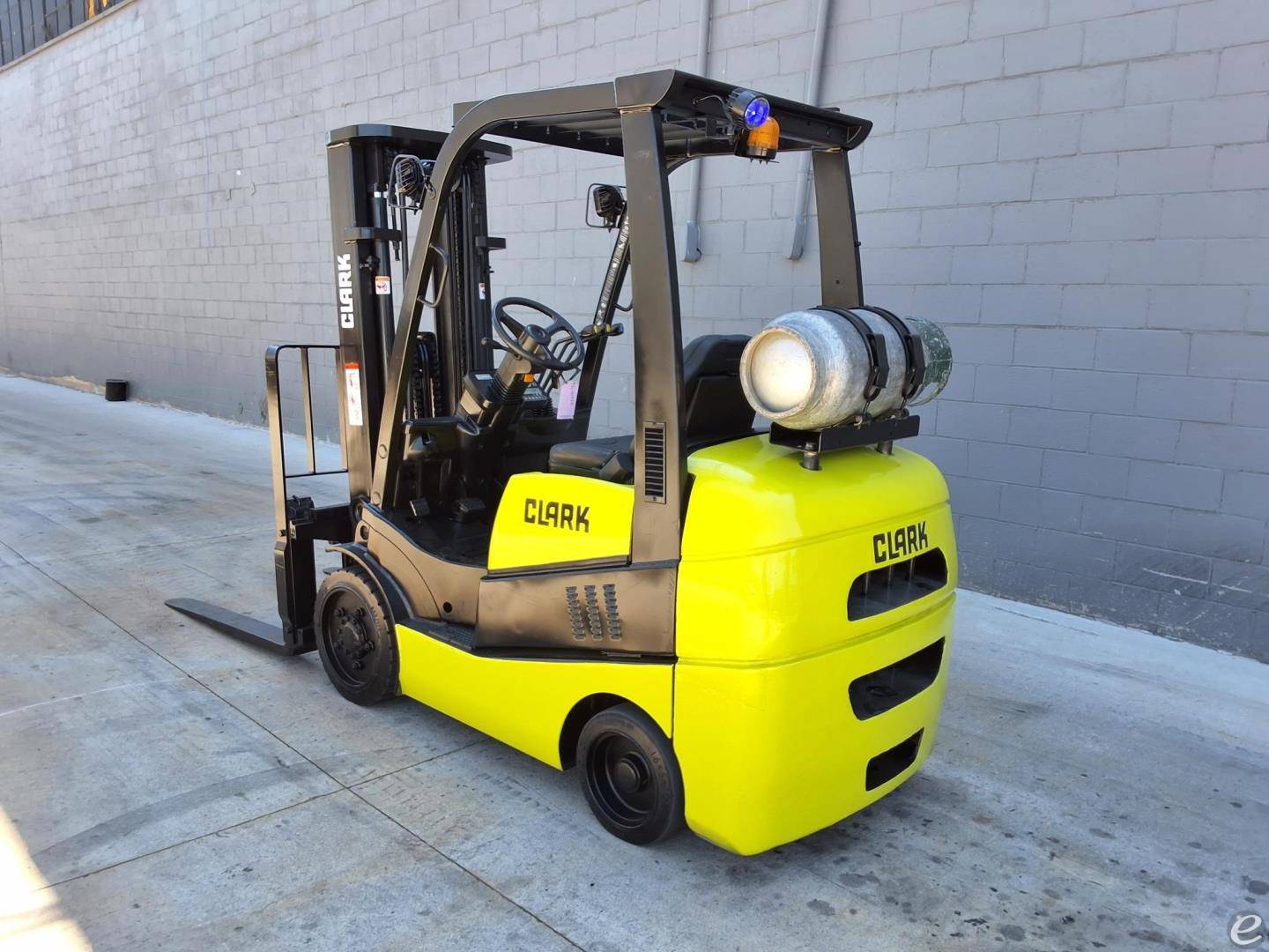 2015 Clark C30CL