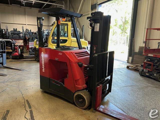 2019 Raymond 425C40TT