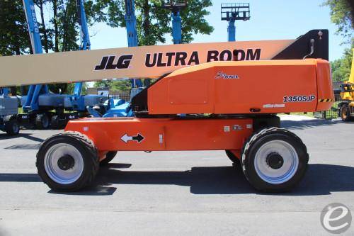 2017 JLG 1350SJP