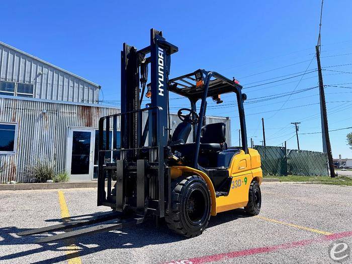 2018 Hyundai 33D-9 Diesel Forklift