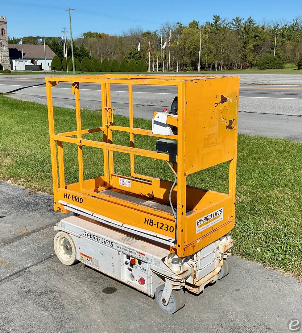 2017 Hy-Brid Lifts HB1230S3