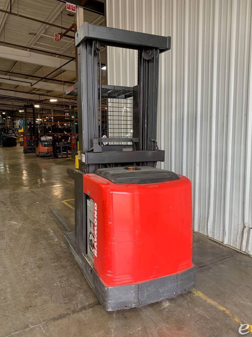2000 Raymond EASI-OPC30TT Electric Order Picker - 123Forklift