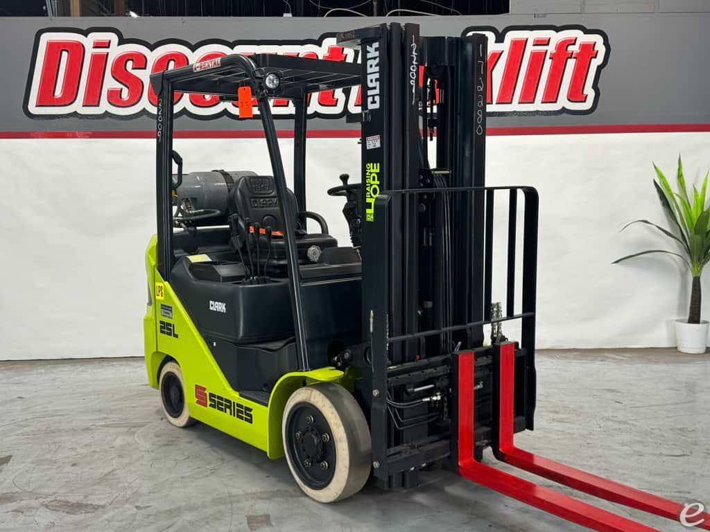 2024 Clark S25CL LP Gas Forklift - 123Forklift