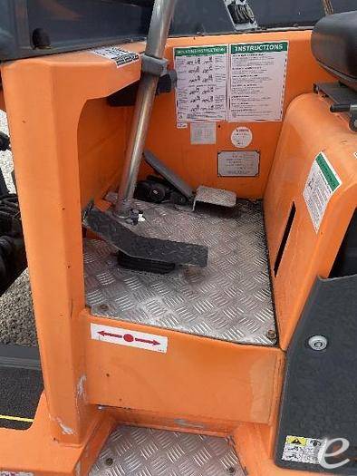 2018 Moffett M8 55.3  Diesel Forklift - 123Forklift