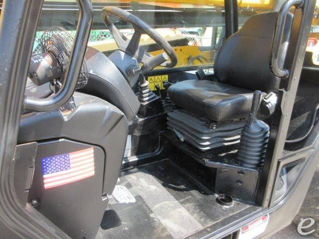 2017 JCB 507-42