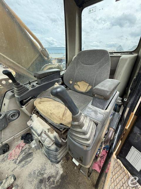 2006 Cat 330CL
