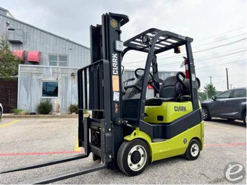 2014 Clark C15CL