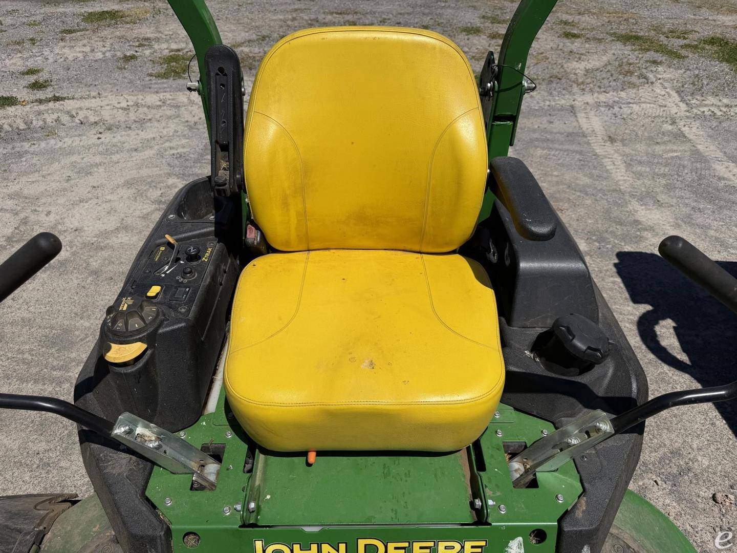2019 John Deere Z735E