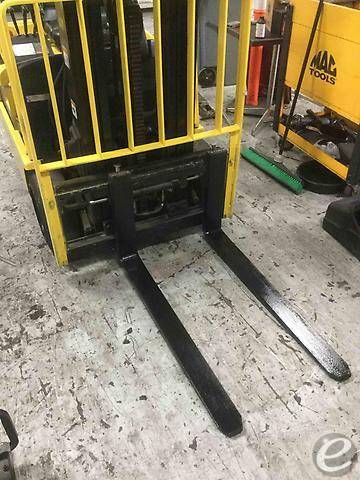 2007 Hyster J30ZT Electric Forklift - 123Forklift