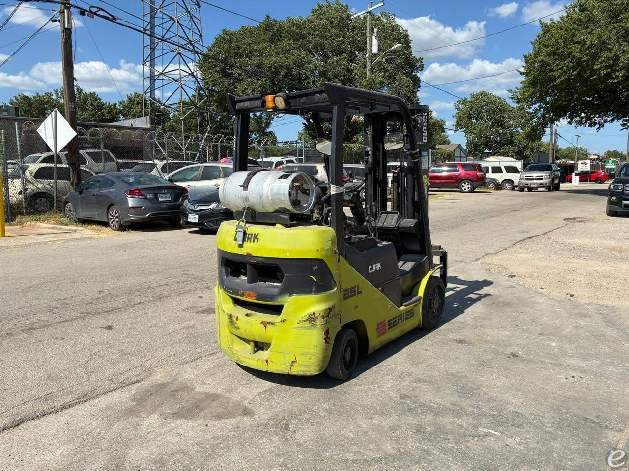 2021 Clark S25CL