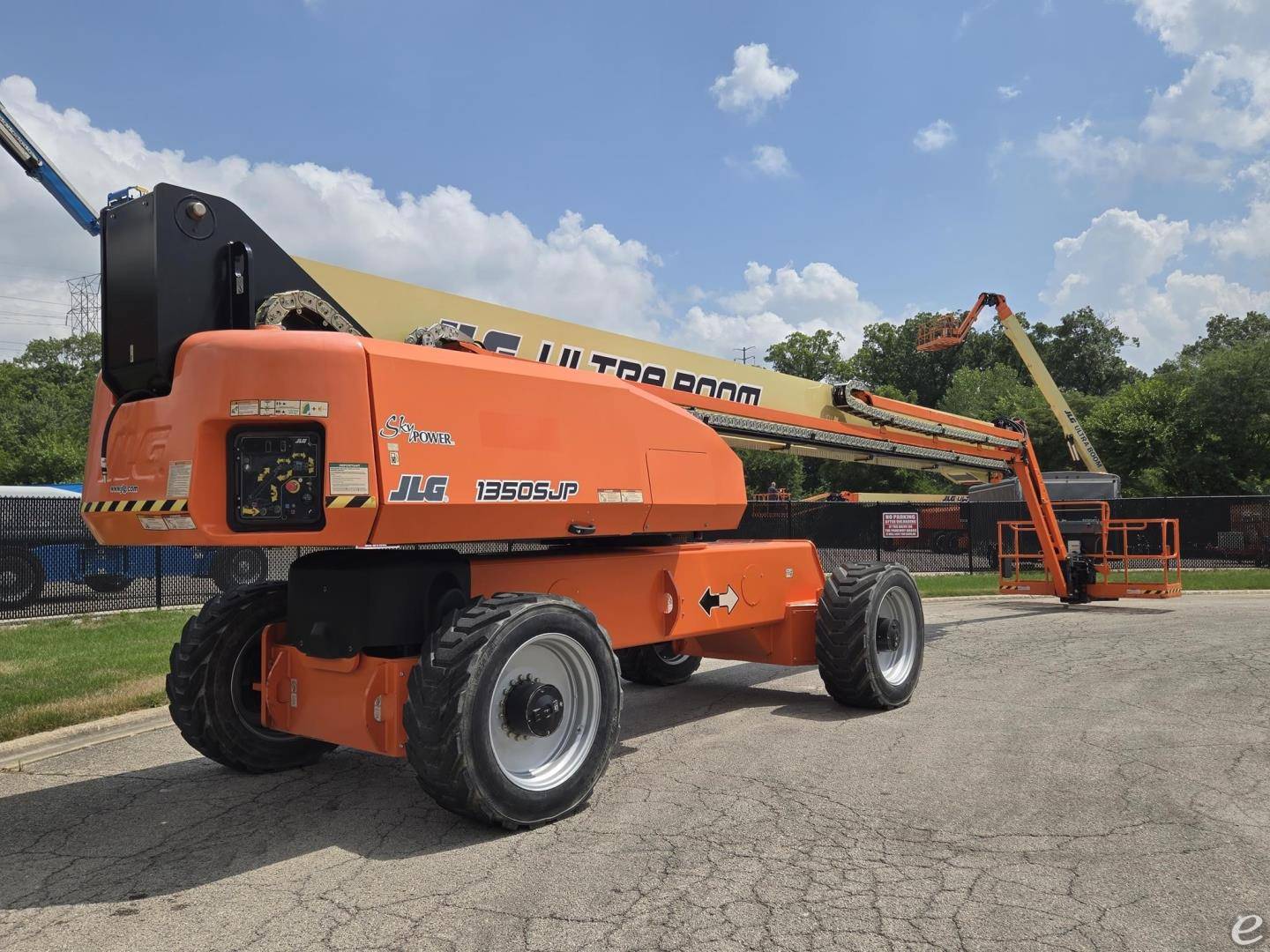 2022 JLG 1350SJP