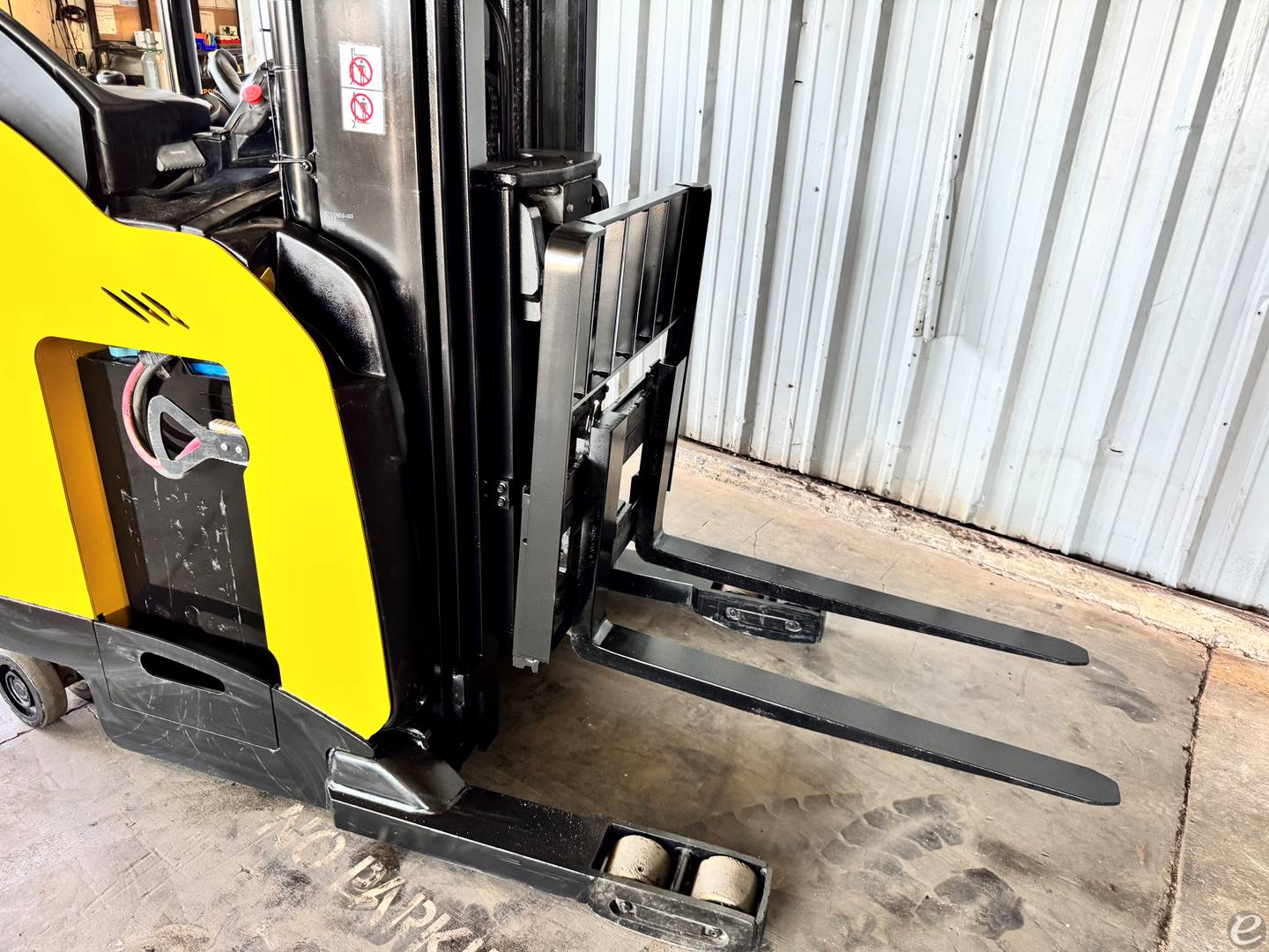 2018 Yale NR045EBNS36TE095