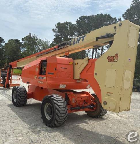 2019 JLG 800AJ