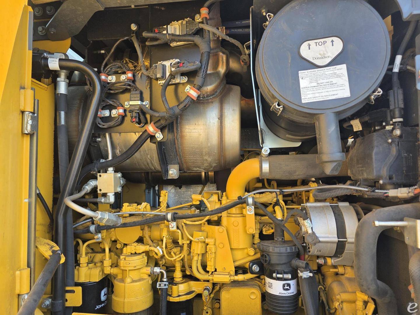 2021 John Deere 624 P-TIER