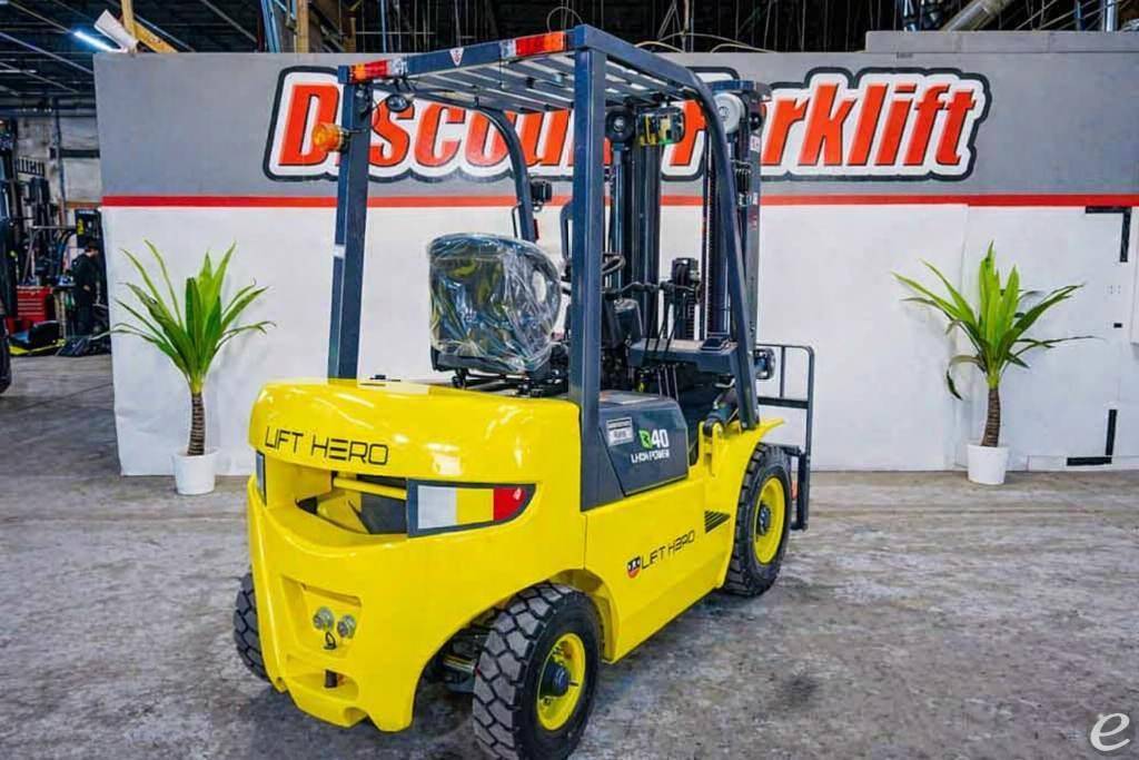 2024 Lift Hero CPD20