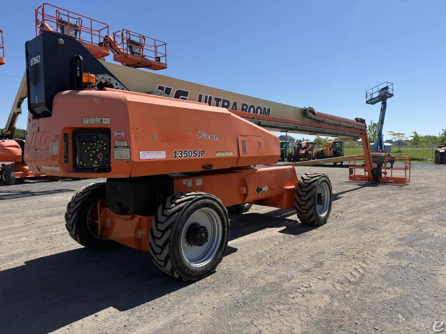 2007 JLG 1350SJP