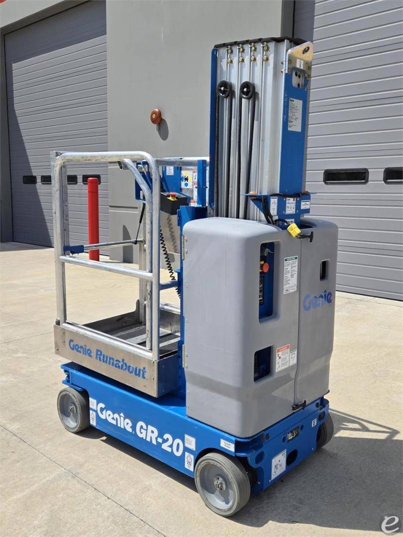 2020 Genie GR20 Electric Scissor Lift - 123Forklift