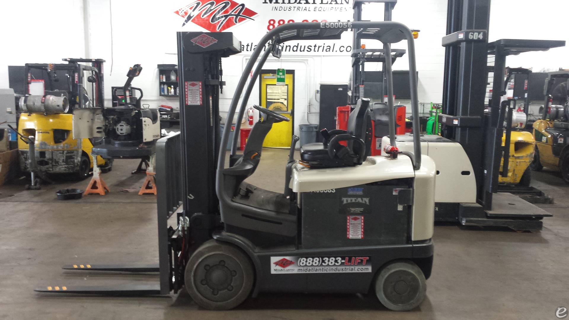 2010 Crown FC4525-50