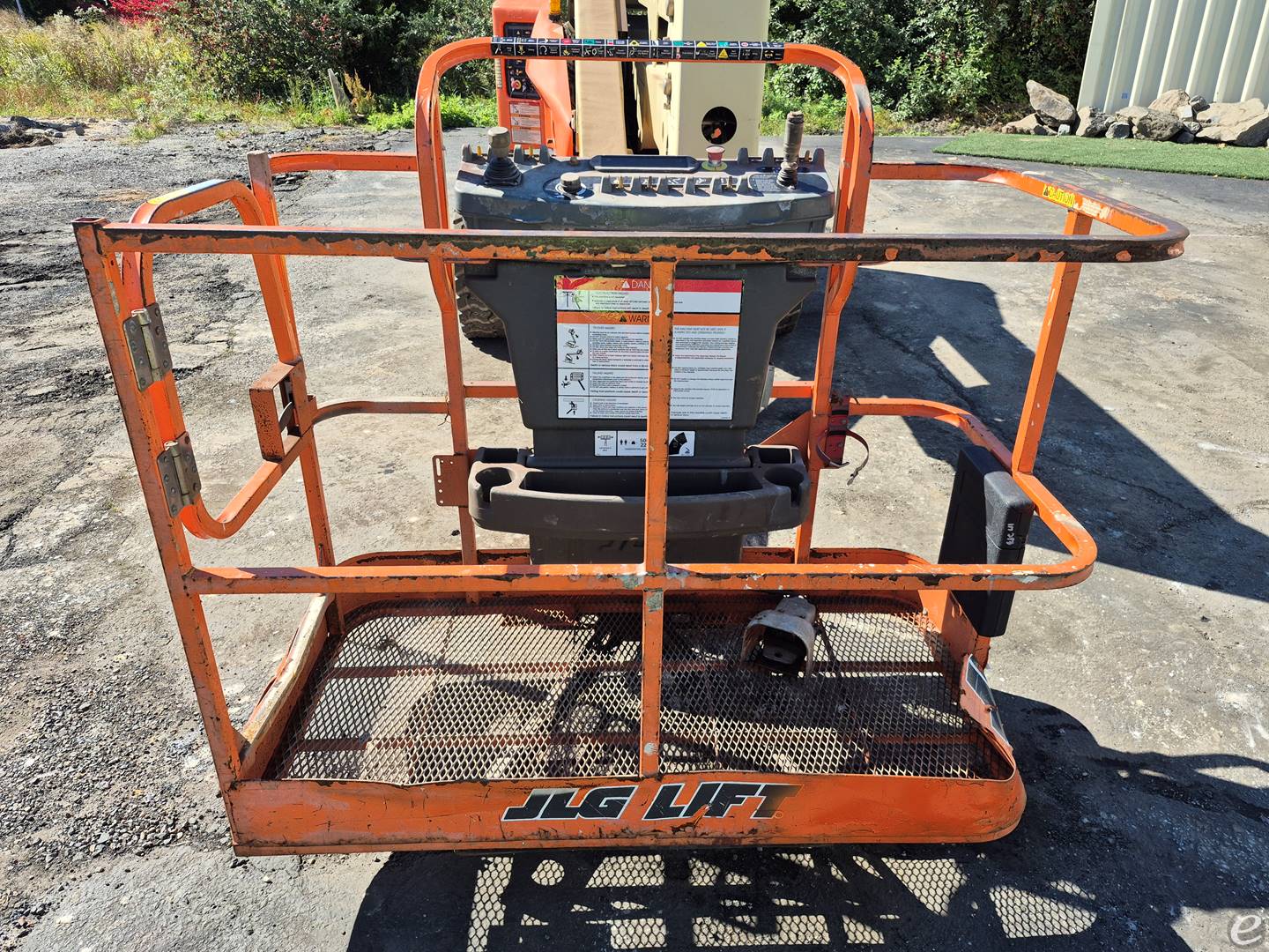 2015 JLG E450AJ