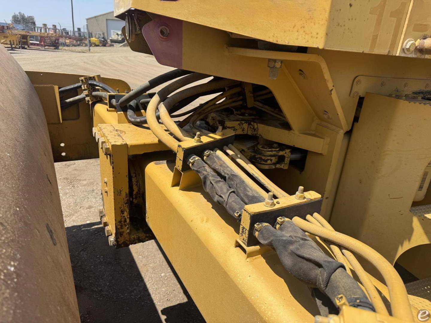 2006 Cat CS-563E