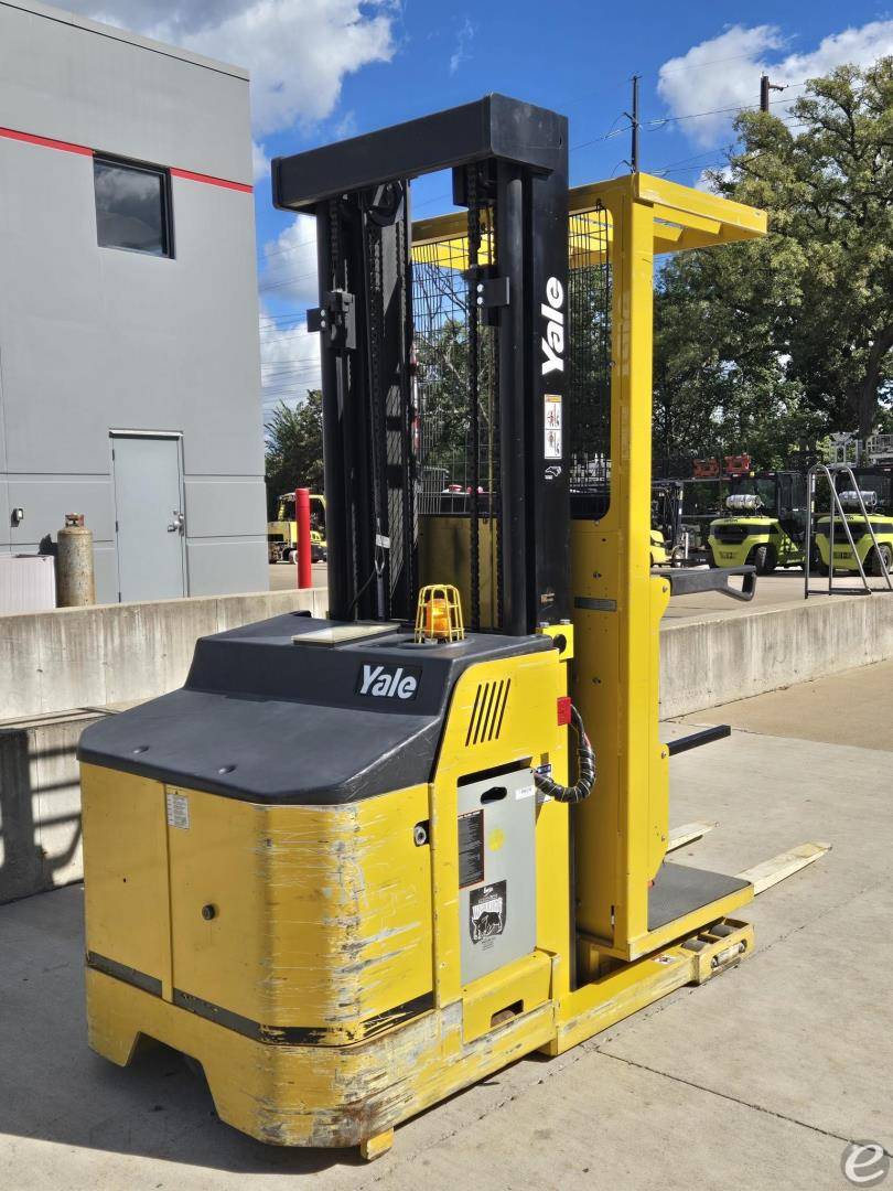 2019 Yale OS030EF