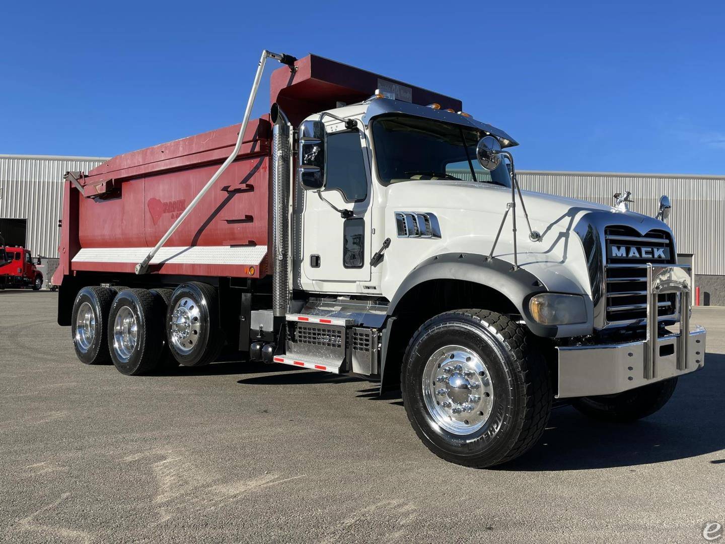 2020 Mack GRANITE 64FR
