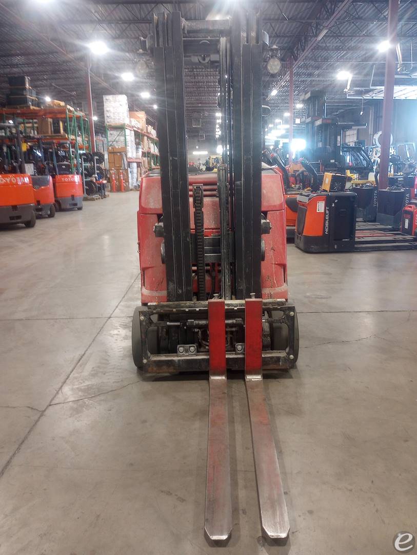 2021 Raymond 425-C50TT