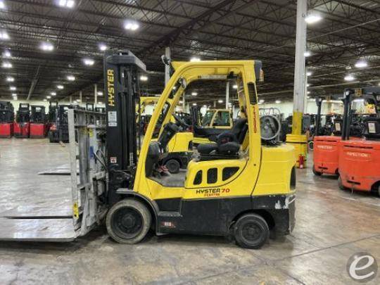 2023 Hyster S70FT