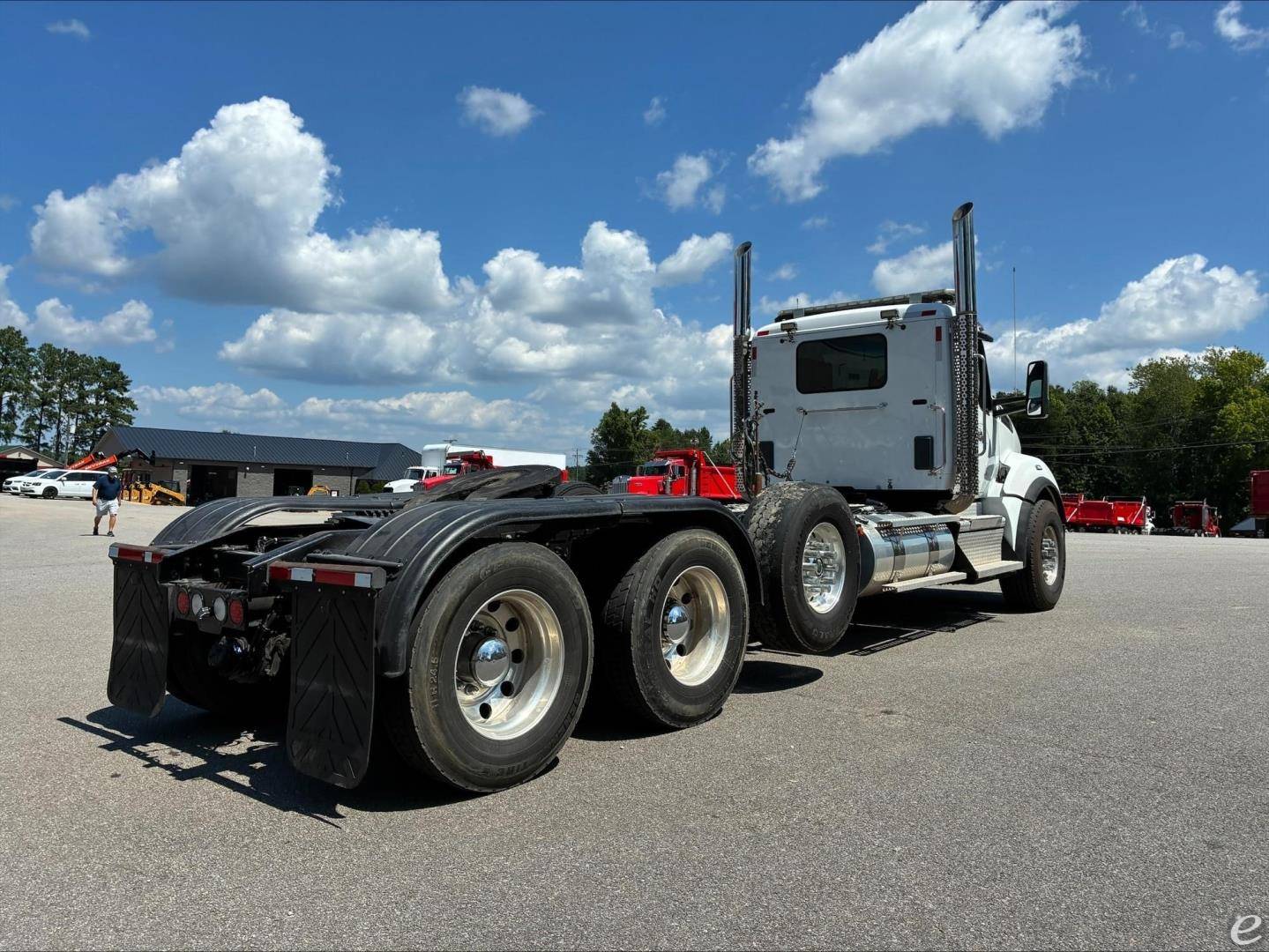 2020 Kenworth T880