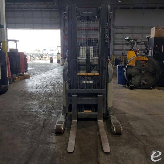 2019 Crown RR5725-45