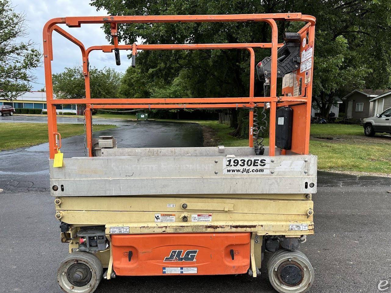 2014 JLG 1930ES Electric Scissor Lift - 123Forklift
