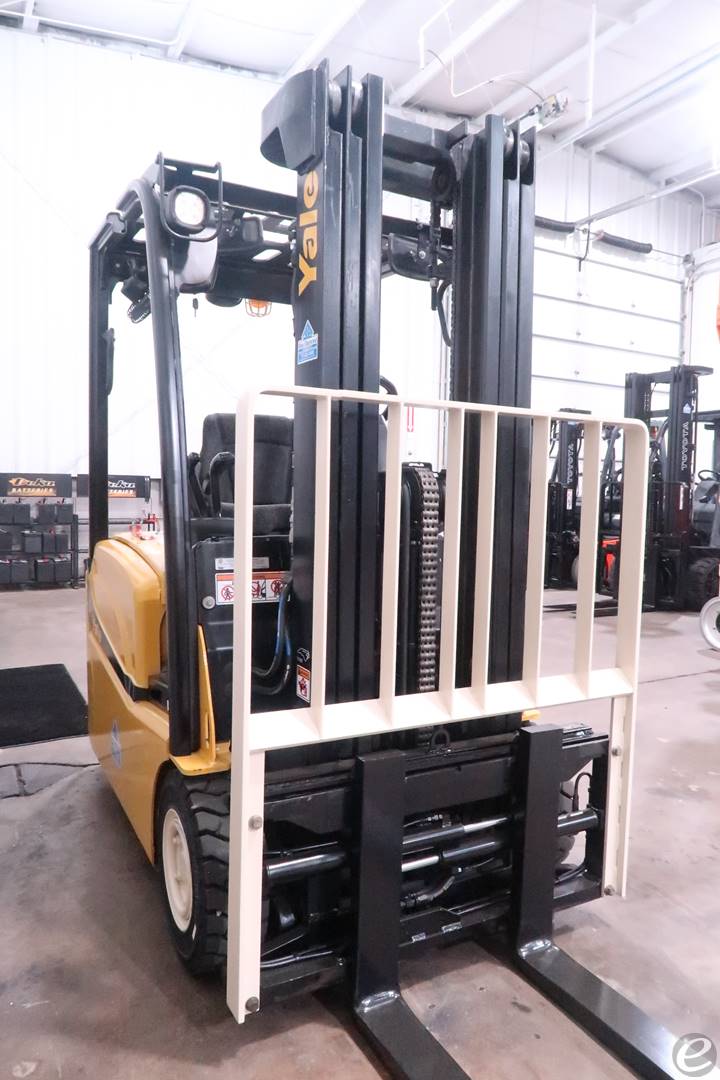 2017 Yale ERP030VTN36TE078