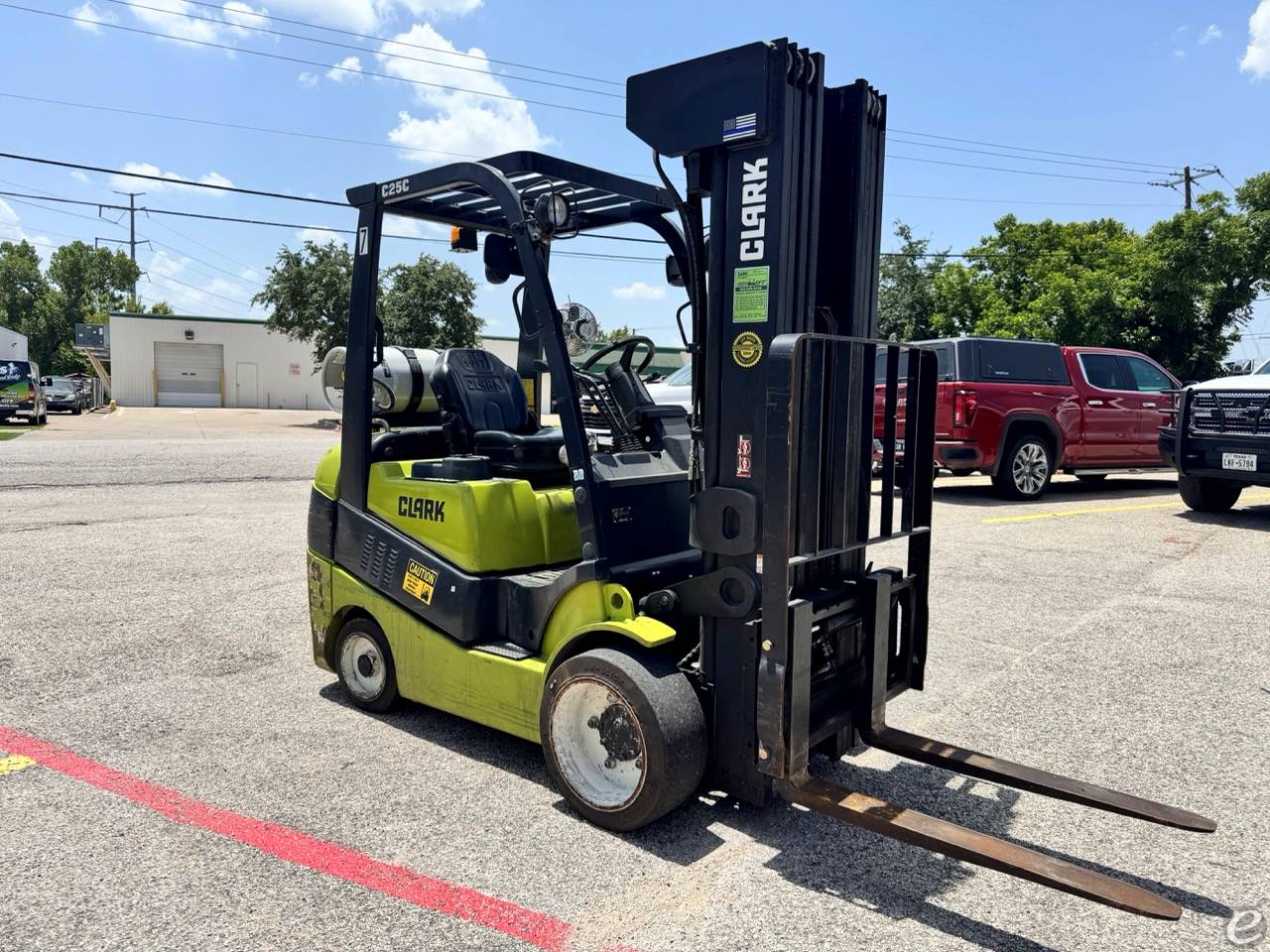 2016 Clark C25CL
