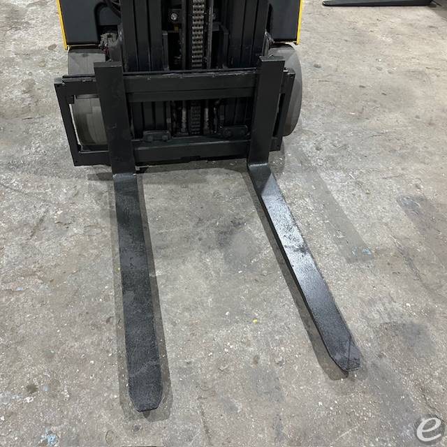 2021 Yale ESC030AD