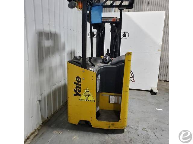 2018 Yale ESC035AD Electric Stand Up End Control (Docker)       Forklift - 123Forklift
