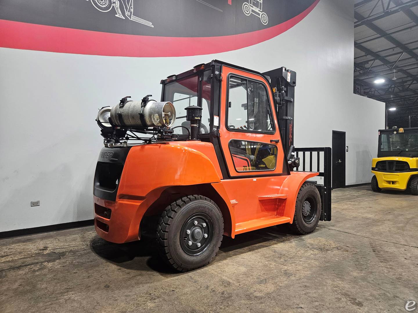 2024 Viper Lift Trucks FY70