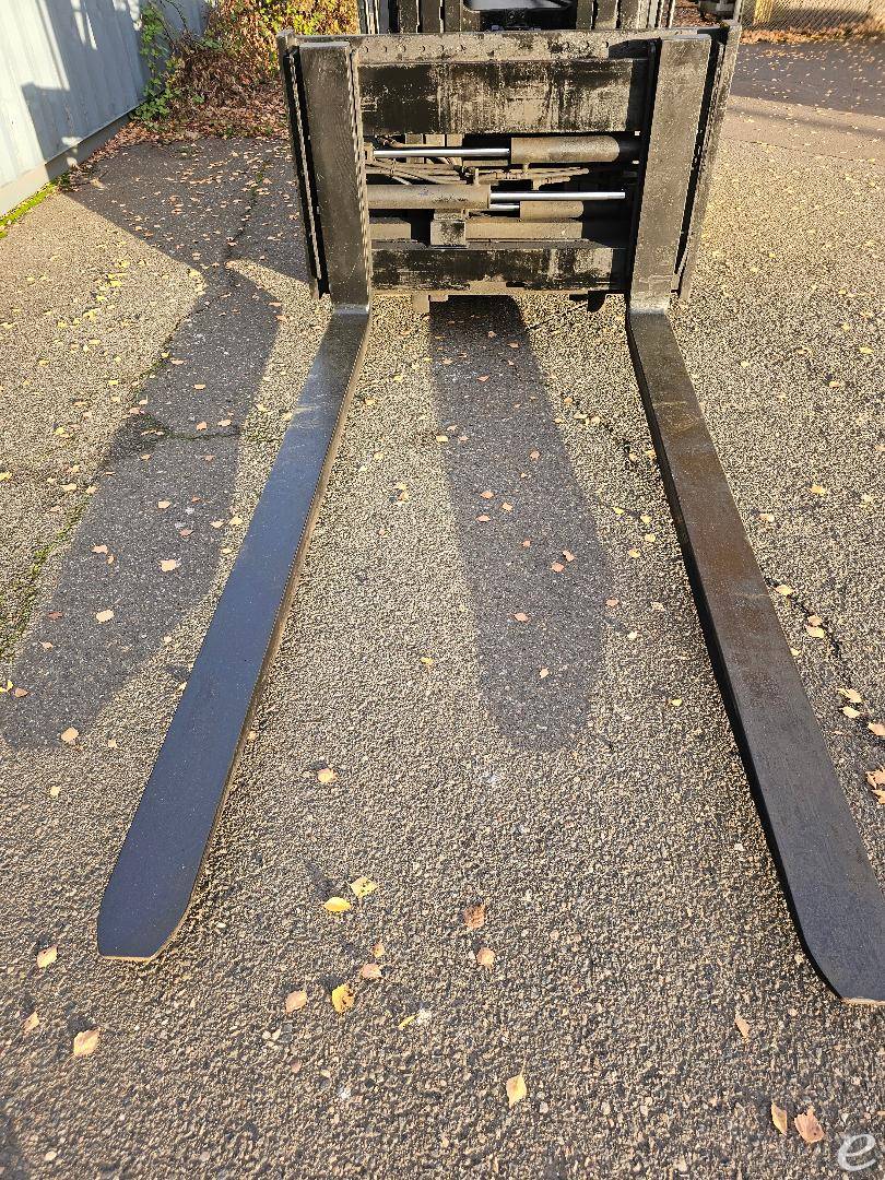 2004 Hoist Liftruck F200