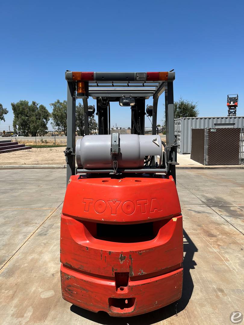 2001 Toyota 7FGCU25 LP Gas Forklift - 123Forklift