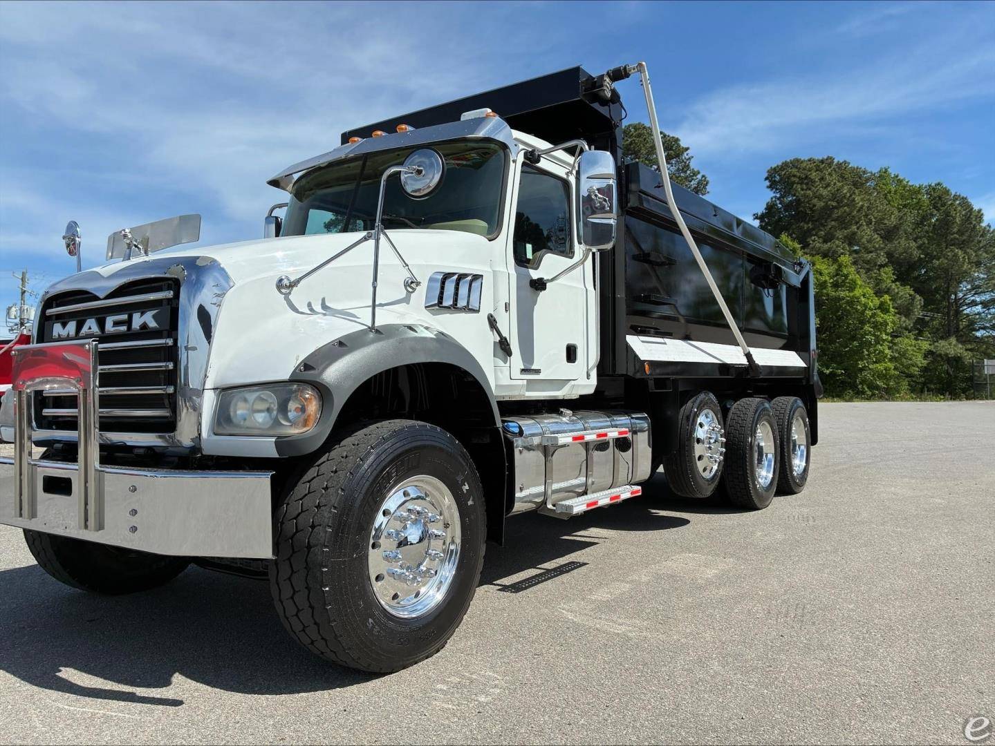 2020 Mack GRANITE 64FR
