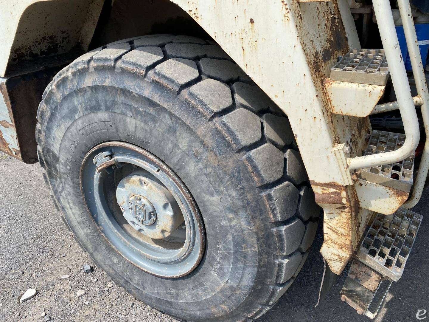 2011 Terex TA300