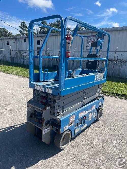 2019 Genie GS-1930