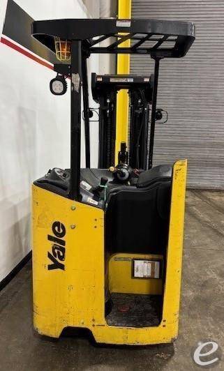2018 Yale ESC040AD